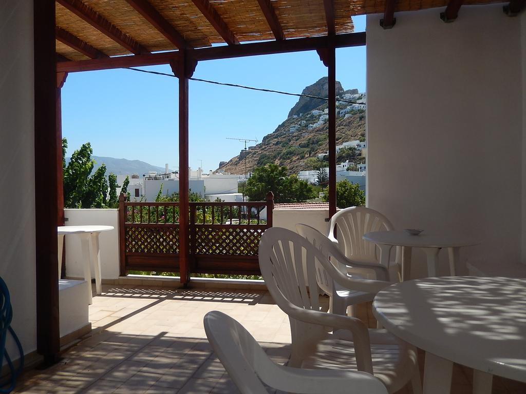 Deidamia Hotel Skyros Exterior photo