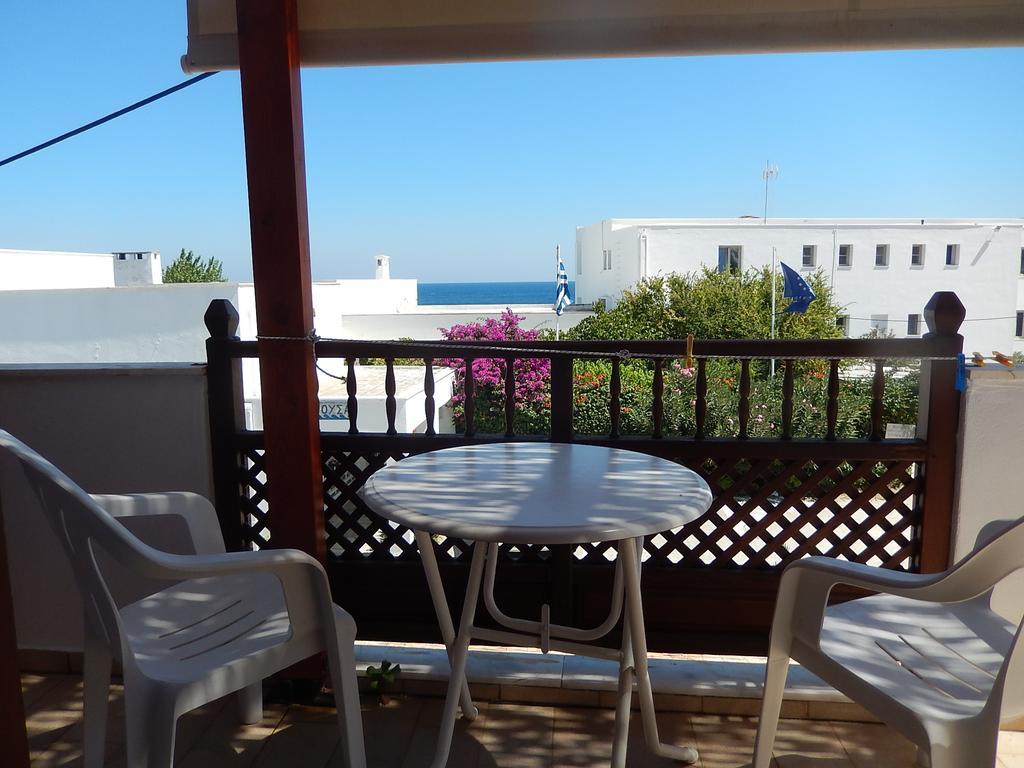 Deidamia Hotel Skyros Exterior photo