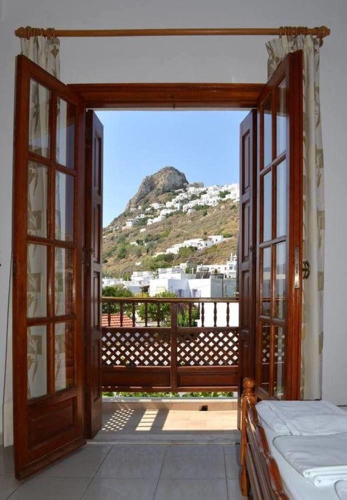 Deidamia Hotel Skyros Exterior photo