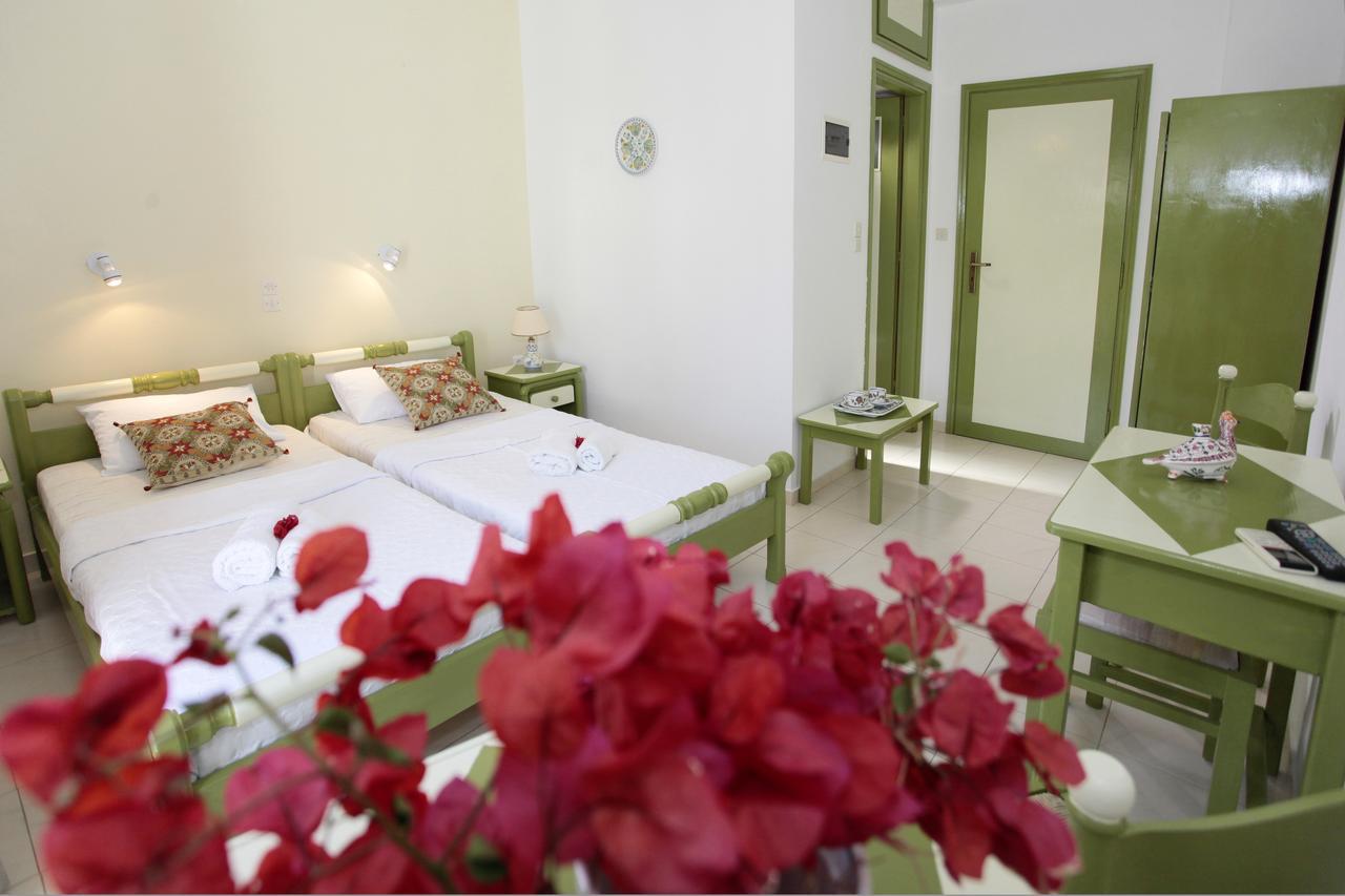 Deidamia Hotel Skyros Exterior photo