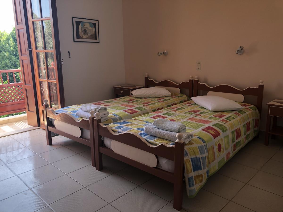 Deidamia Hotel Skyros Exterior photo