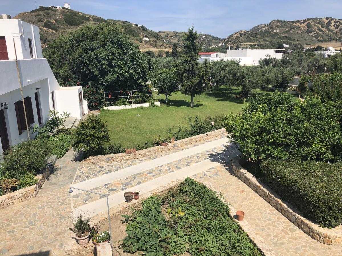 Deidamia Hotel Skyros Exterior photo