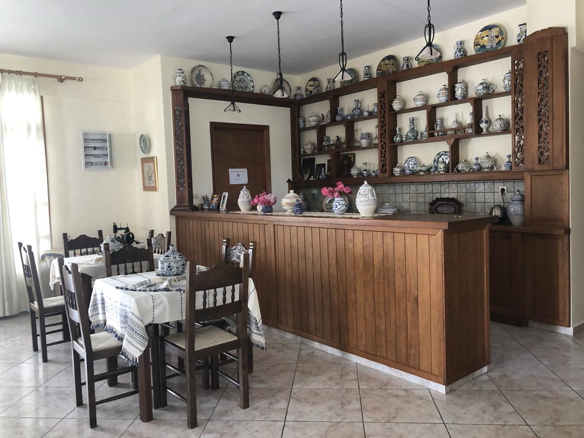 Deidamia Hotel Skyros Exterior photo