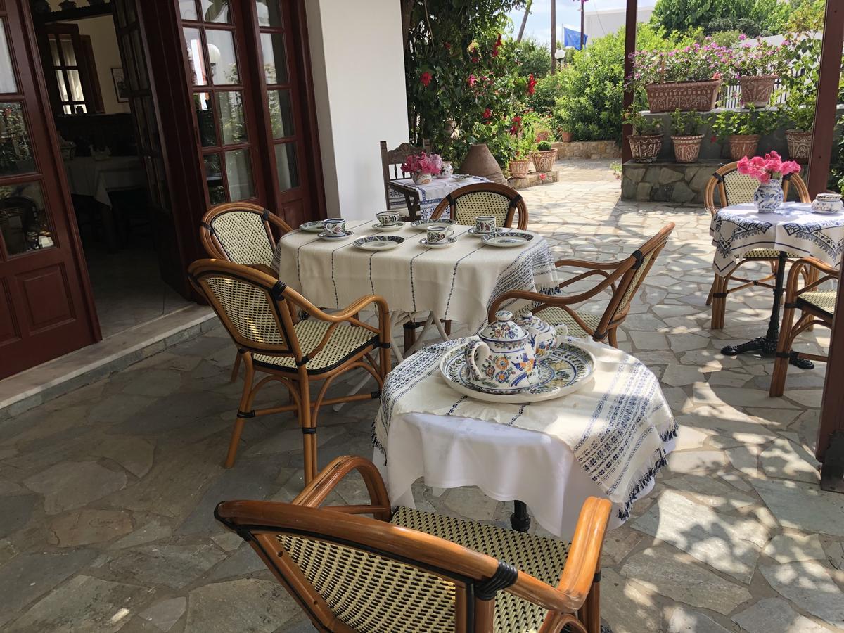 Deidamia Hotel Skyros Exterior photo